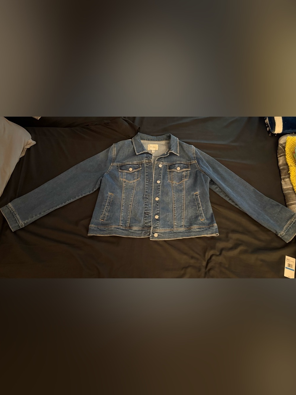 Jessica Simpson denim jacket size XL NWT but tag fell off.